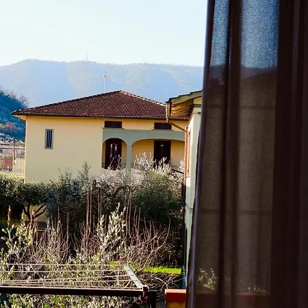 Apartment Casa Serena A Carmignano